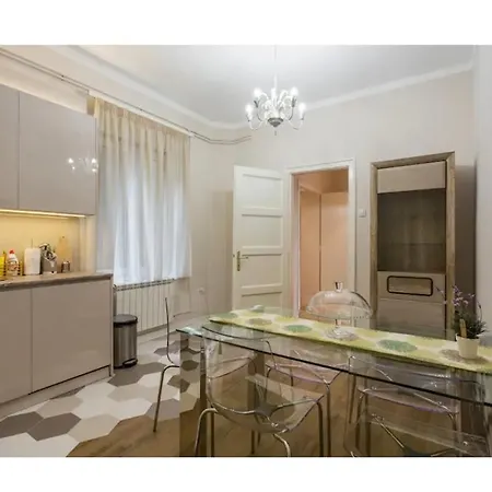 Apartment Luxury 8