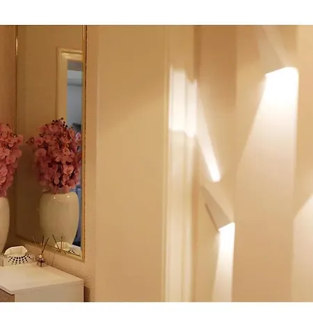 Luxury 8 * Belgrade